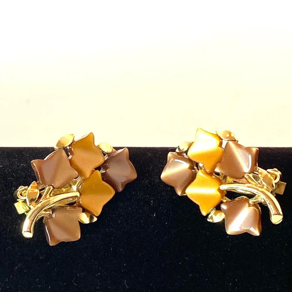 Vintage‎ Thermoset Lucite Moonglow Brown Leaf Cluster Clip On Earrings Retro MCM